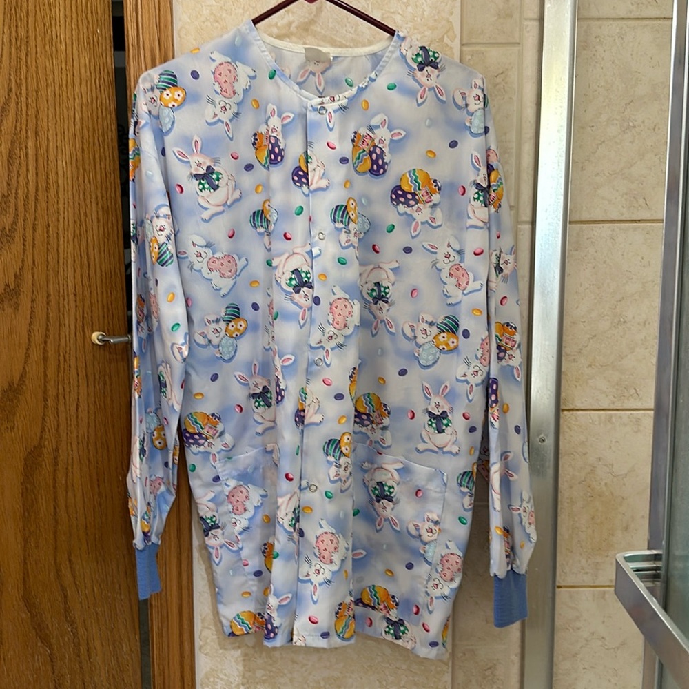 Scrub holiday jacket